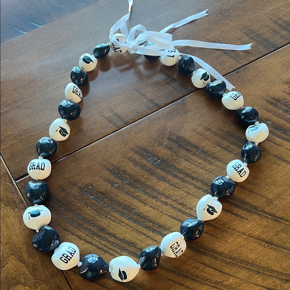 Graduation Beaded Necklace with Cap and Grad Design